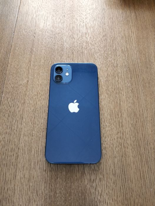 Iphone 12  64 gb.