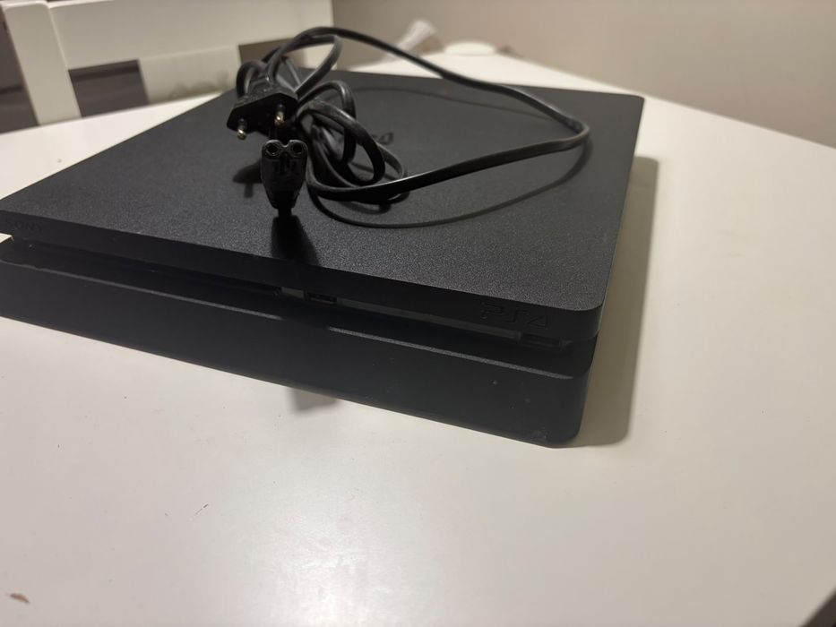PS4 Slim 500GB Funcional – Boa Oportunidade