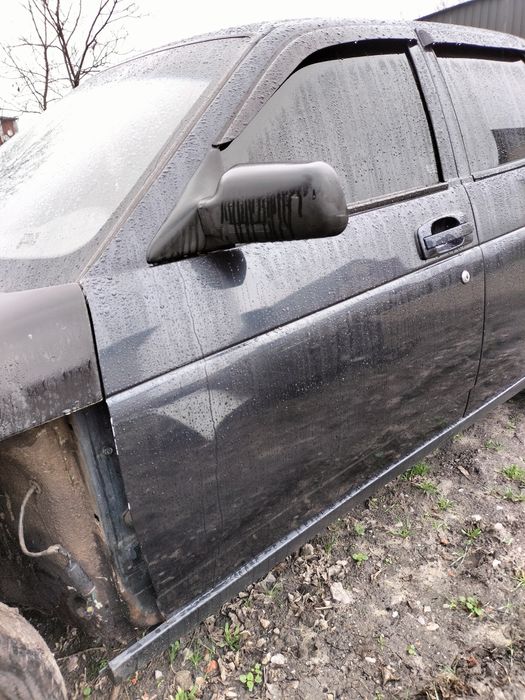 Двері ВАЗ 2110 2112