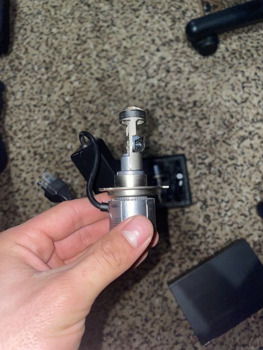 Лед ласпочки лінзовані