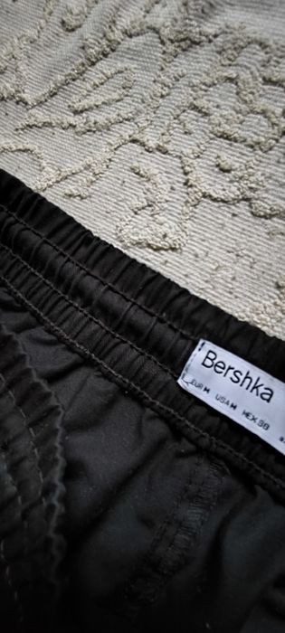 Джогерры Bershka,унисекс,р.М