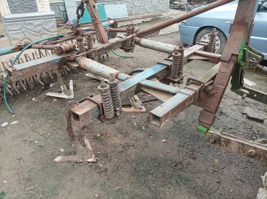 Продам культиватор кпє