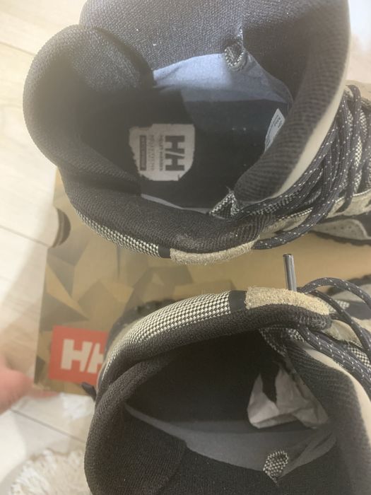 Зимове взуття Helly Hansen