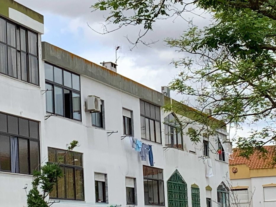 Apartamento t2+1 na Rua 25 de Abril no Pinhal Novo