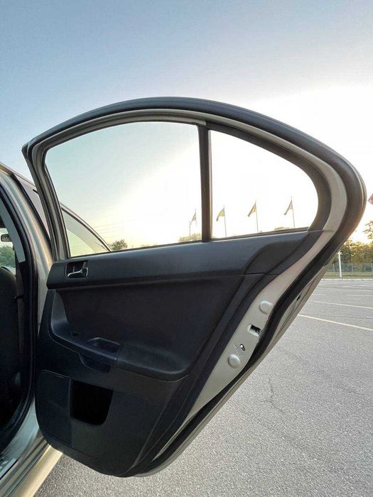 Продам власне авто Mitsubishi Lanxer X SPORTBACK