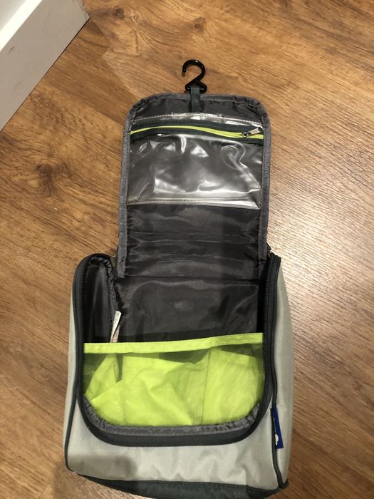 Necessaire para pendurar64409321152642125
