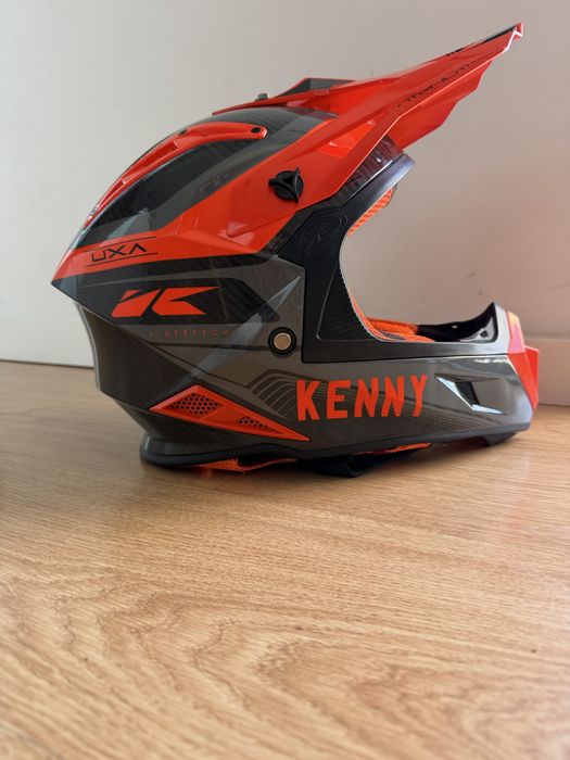 Capacete kenny carbono tamanho M