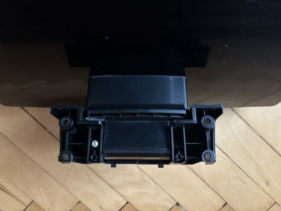 Podstawka pod telewizor LG