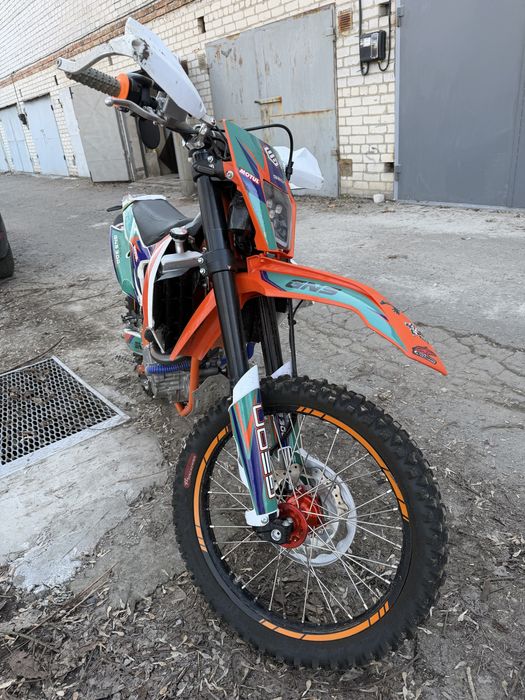 Geon GNS 300 мотоцикл