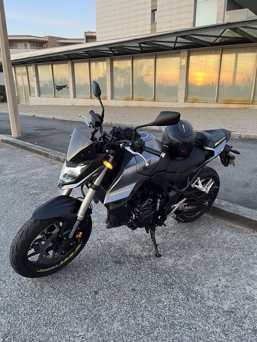 Honda Hornet 750