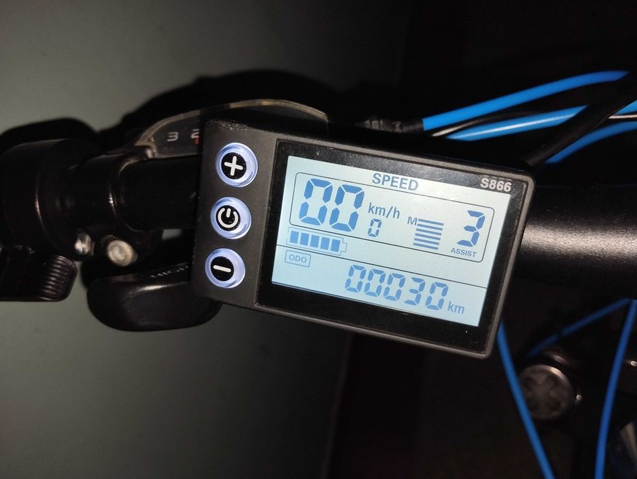 Електровелосипед / рама 17,5/ колеса 27,5/ мотор 36V 350W/ акум 10Аг