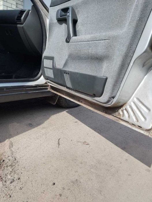 Автомобіль ВАЗ 2110