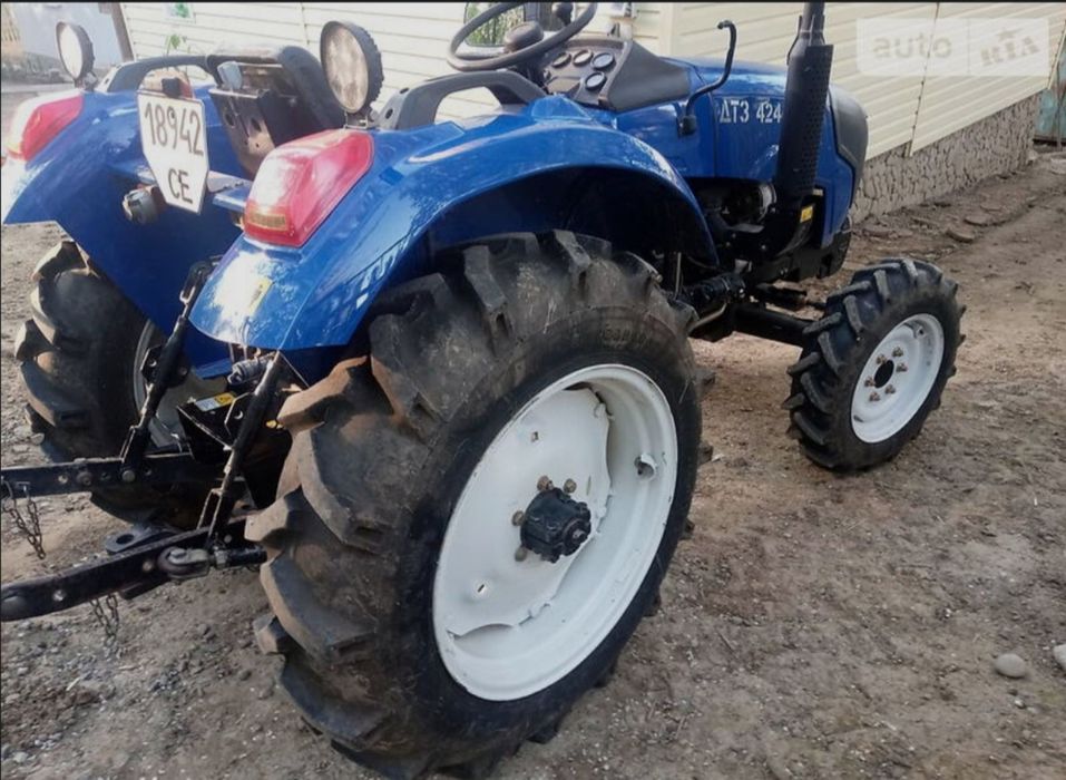 Трактор ДТЗ-4244НХ