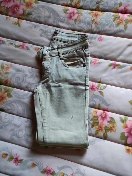 Roupa de criança : rapariga