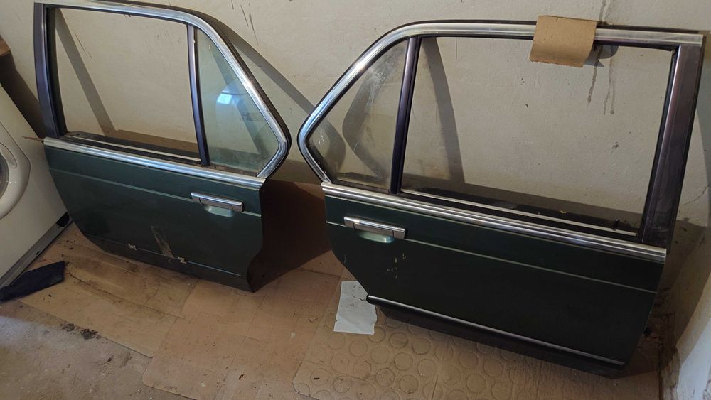 Запчасти BMW E23 салон кузовщина и т.д.