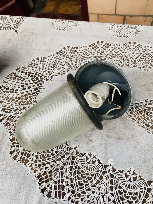 Лампа світильник