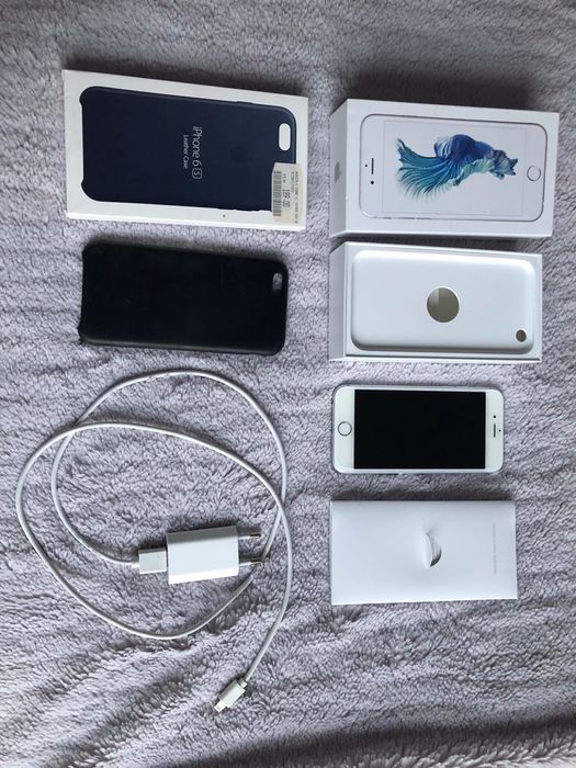 iPhone 6S 64 GB srebrny w świetnym stanie sprawny