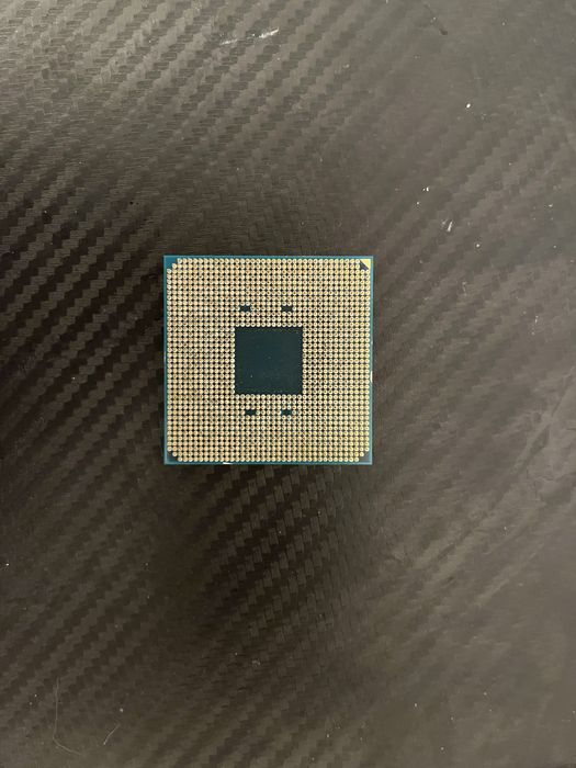 Процесор AMD Ryzen 5 2500X