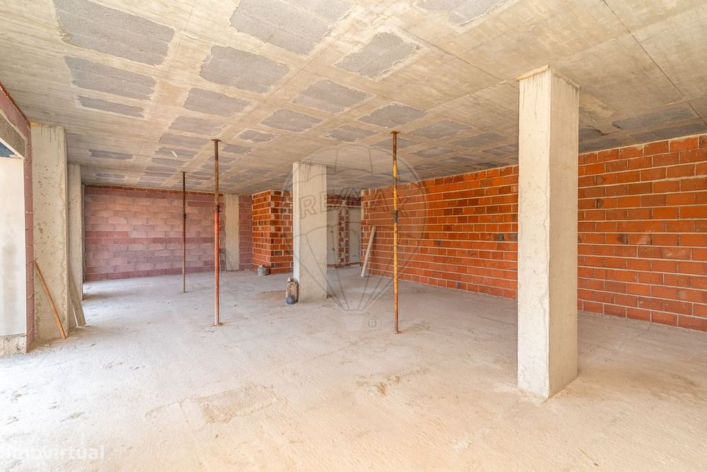 Apartamento T4 para venda
