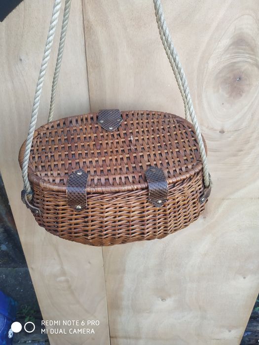 Cestas de vine muito antigas