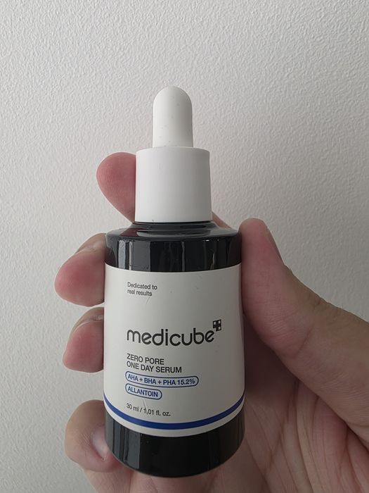 Medicube Zero Pore One Day serum