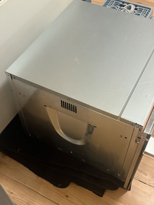 Piekarnik parowy Miele DG 6100