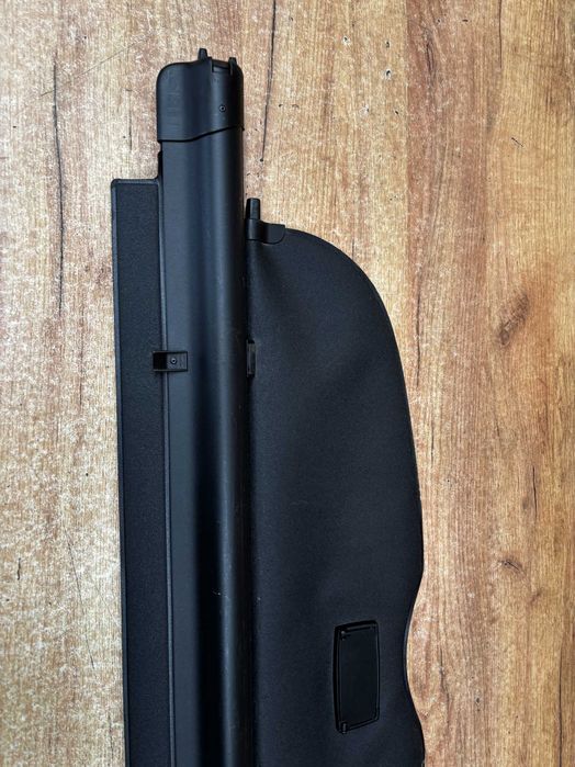 Roleta bagażnika Toyota Avensis T27