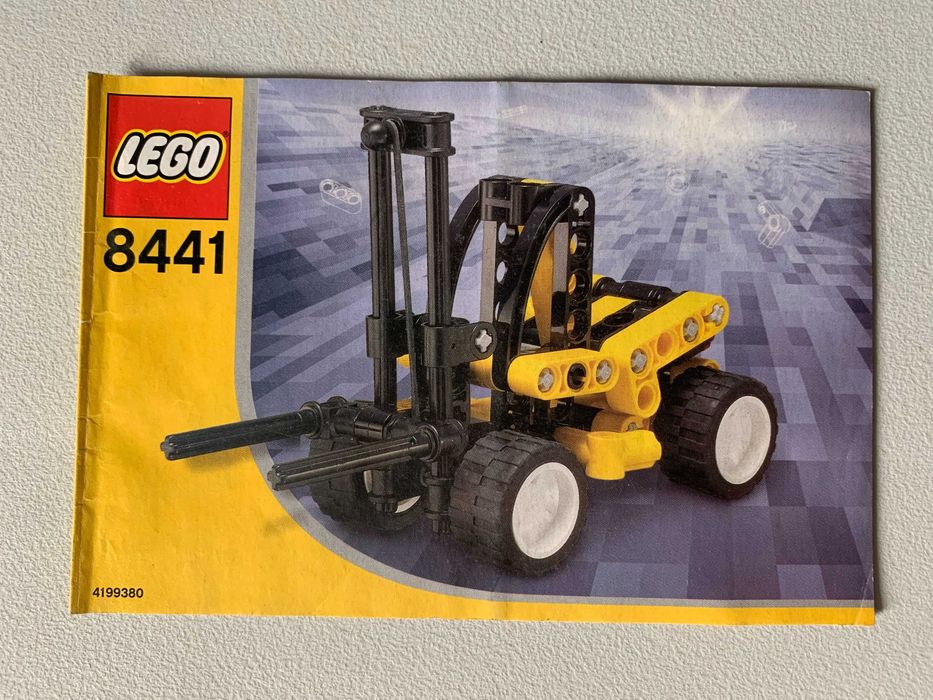 LEGO 8441: Forklift / Empilhadora + manual