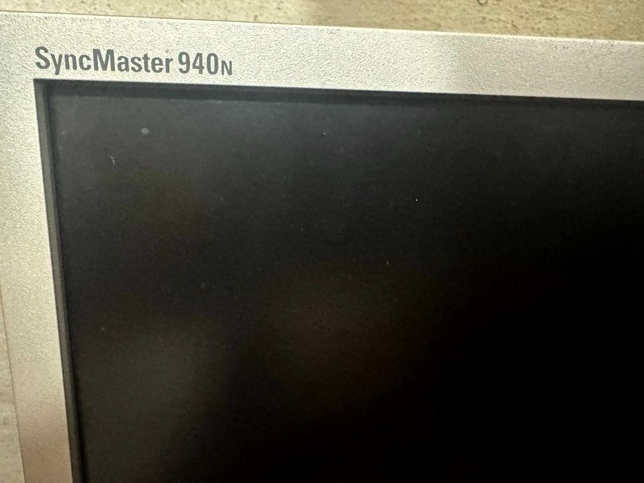 Samsung SyncMaster 940N