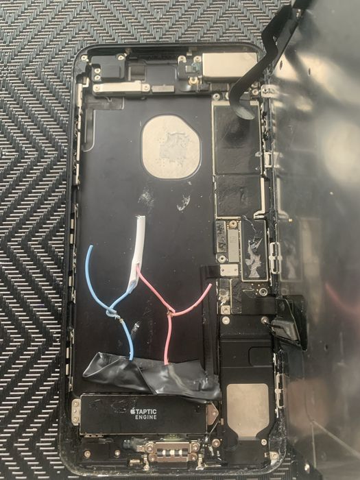 iPhone 7+ чёрный