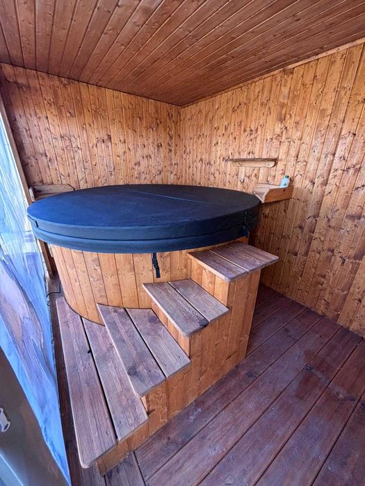 Balia jacuzzi do ogrodu 15000 zł | Transport na ternie całej Polski