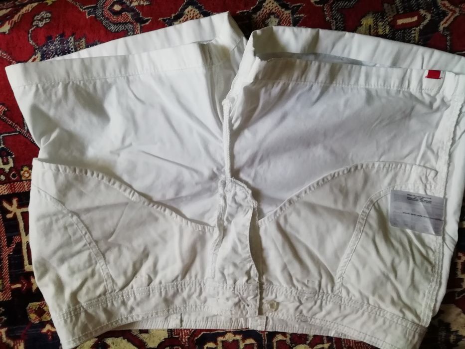 Шорти жіночі білі, р. 40