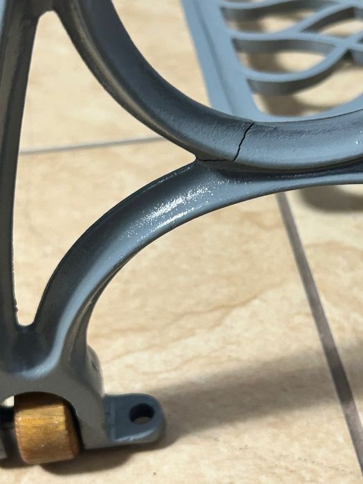 Podstawa - nogi maszyny do szycia PFAFF