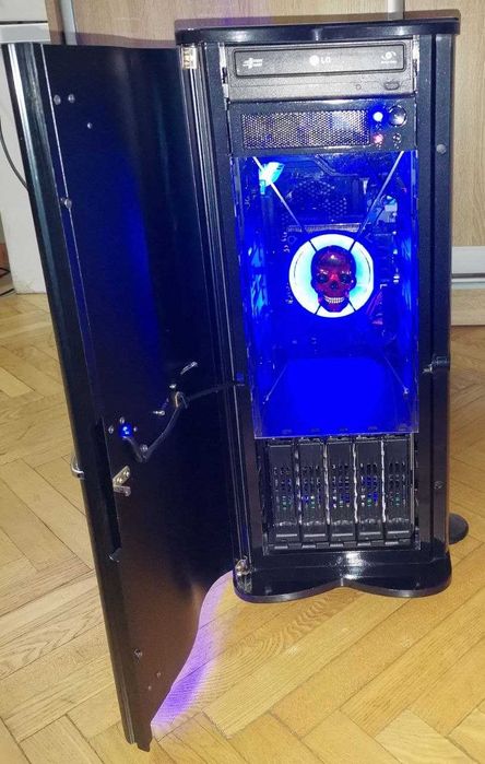 Рабочая станция - игровой ПК / i7 / RAM 40 GB / SSD WD 240GB