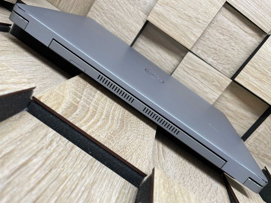 №3653 Ноутбук Dell Latitude 5420 14" HD/i5-1135G7/RAM8Gb/SSD256