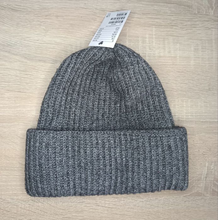 Шапка в'язана вовняна H&M