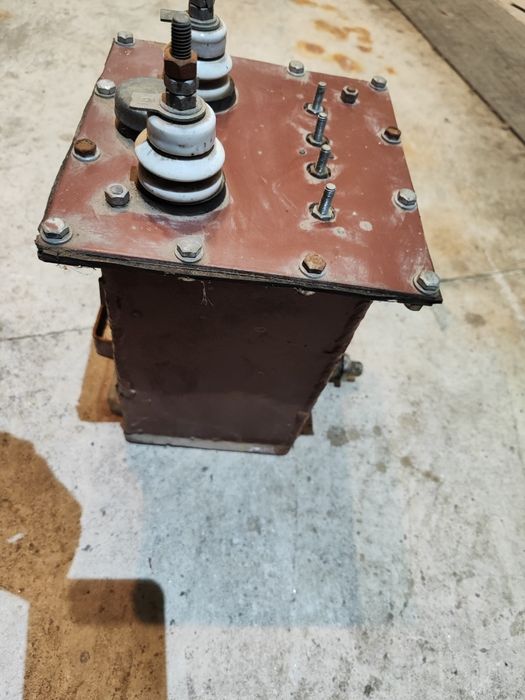 Продам трансформатор для освещения подвала.