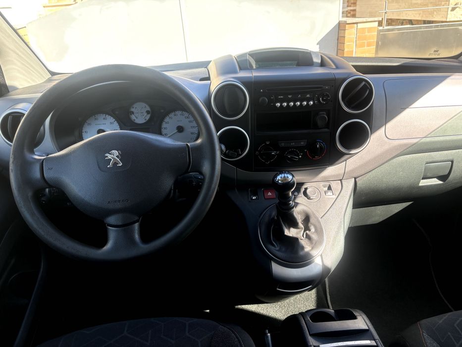 Peugeot Partner 120 cv 5 lugares