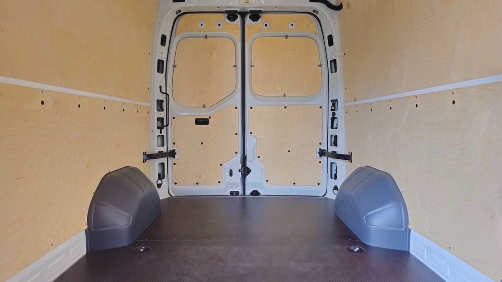 Podłoga Brązowa 9mm L2-Renault Master,Nissan Interstar-WYSYŁKA GRATIS!