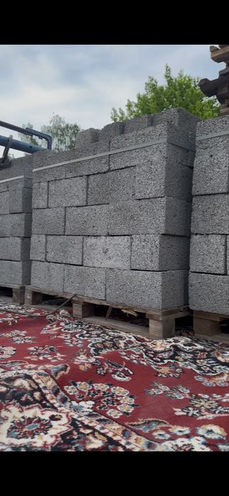 Шлакоблок з доставкою.