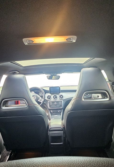 Mercedes CLA 200