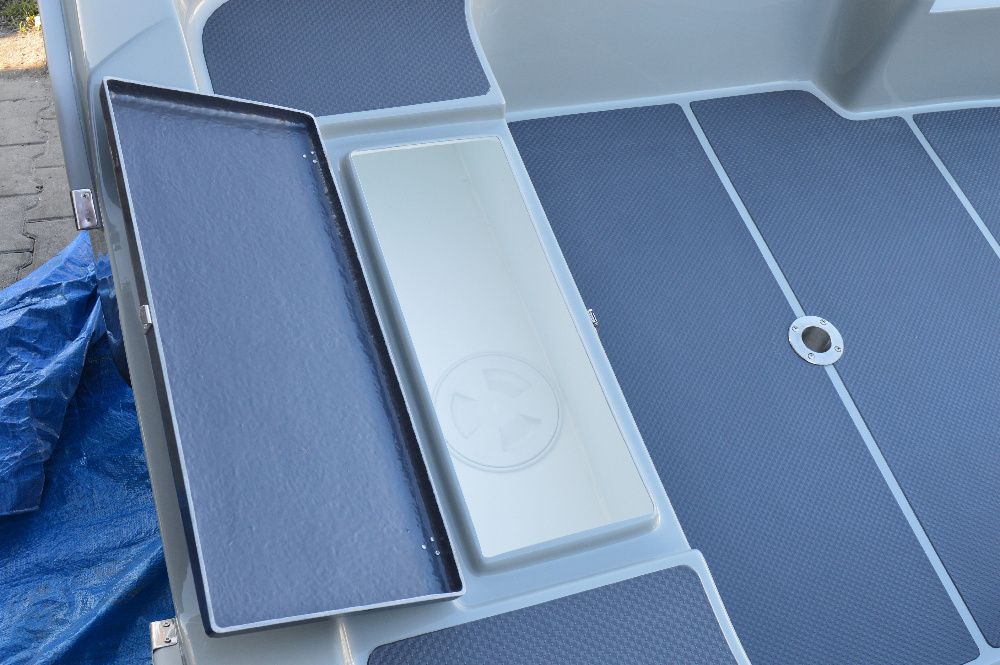 Łódka Wiosłowo-Wędkarska MANTA 360