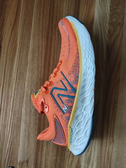 Бігові кросівки New Balance Fresh Foam 1080 v12 оригінал