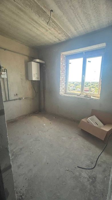 (3) Продам 2-кімнатну квартиру в Стрижавці 9006
