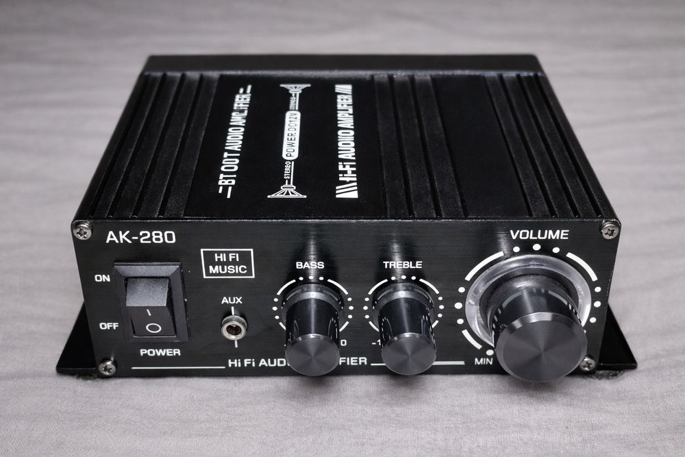 Wzmacniacz klasy D AK-280 tani i dobry