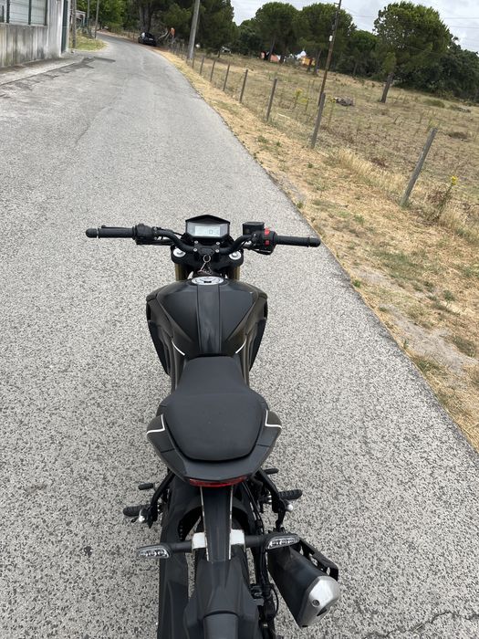 Keeway RKF 125 impecavel