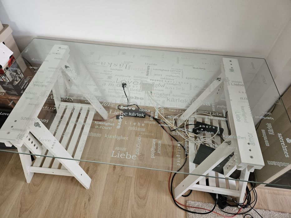 Secretaria de vidro IKEA 150 x 80 cm