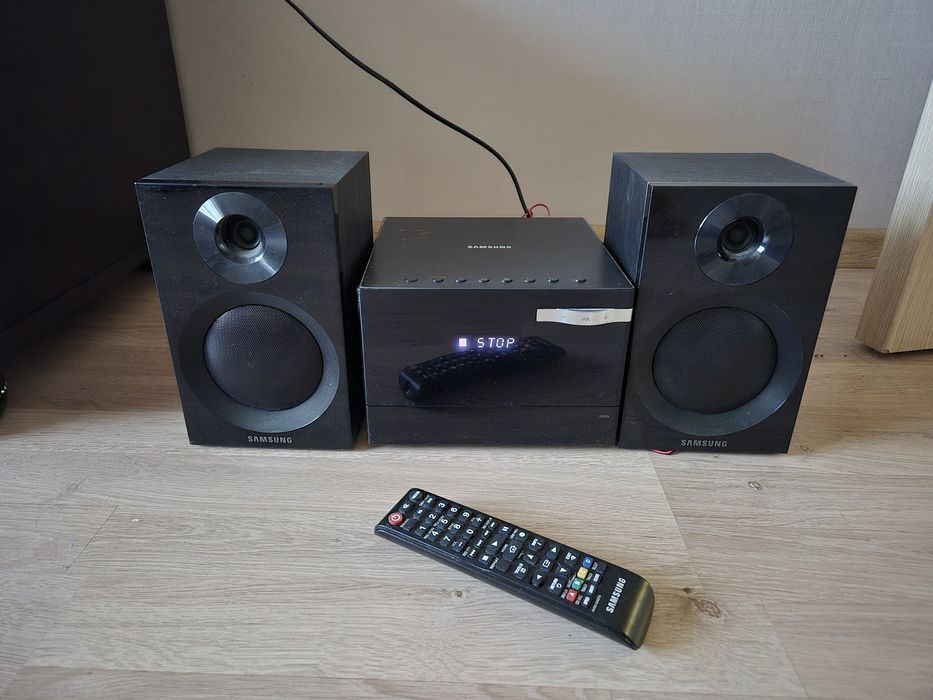 Продам музыкальный центр Samsung