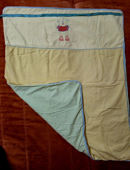 Одеяло дитяче постіль