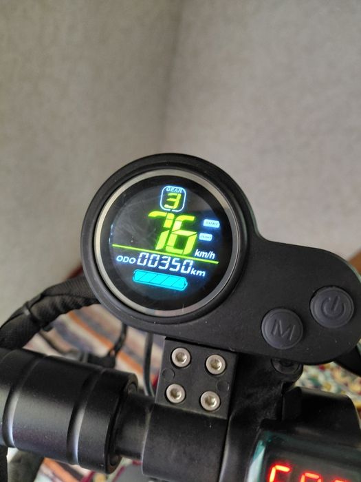 Електросамокат лайк байк